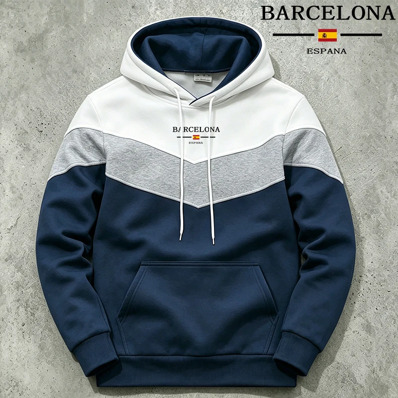 Street Fashion In Spain - Sudadera con Capucha de Moda Casual