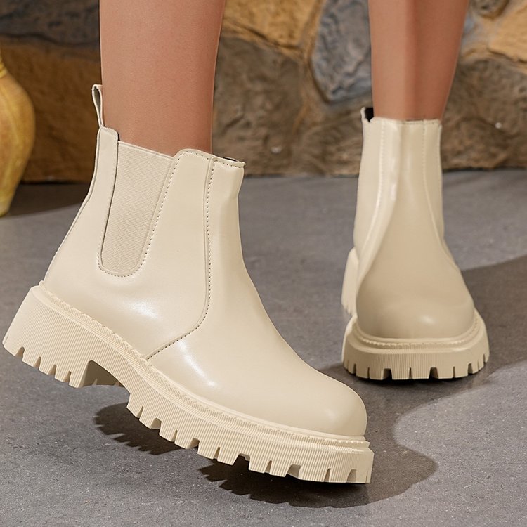 2025 Botas cortas clásicas de  - Street Fashion Winter 2025 reseña y precio