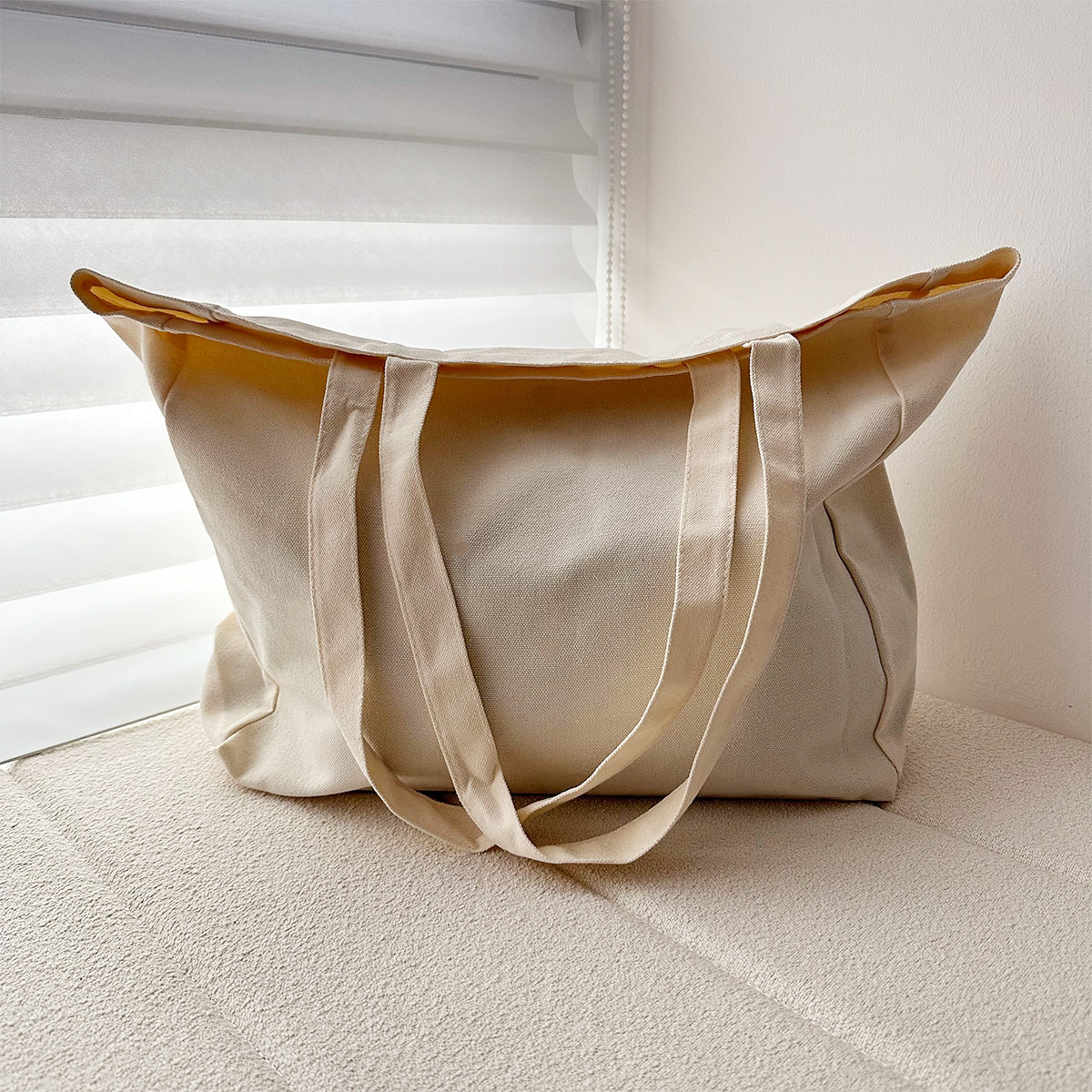 Bolso de mano con bordado Vint - Street Fashion California reseña y precio
